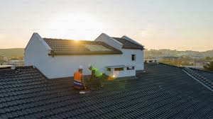 Best Flat Roofing  in Algoma, WI